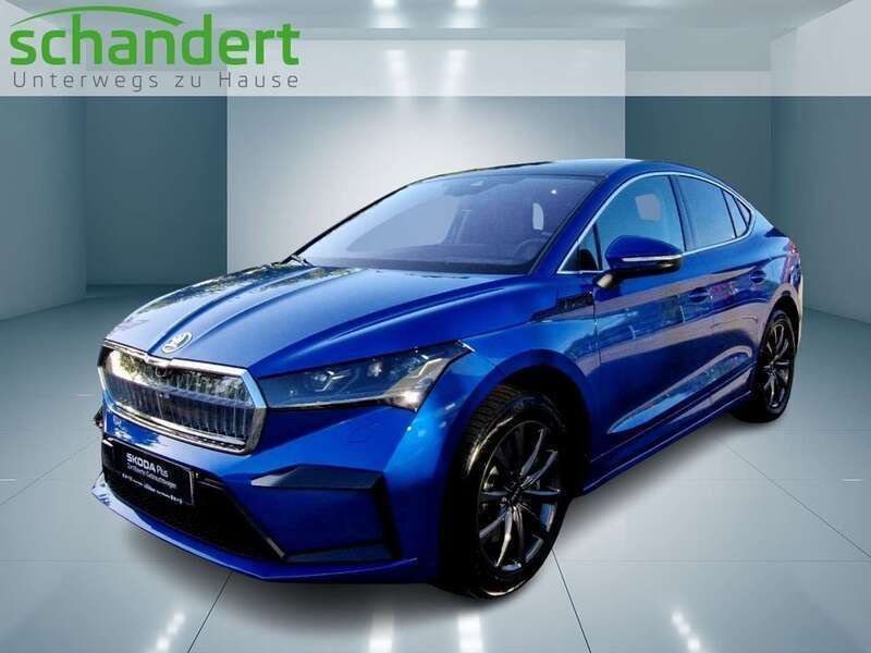Raceblau metallic (blau) Gebraucht 2024 Skoda Enyaq iV Suite SUV | 49.880 € (Superpreis) - Bild 1/4
