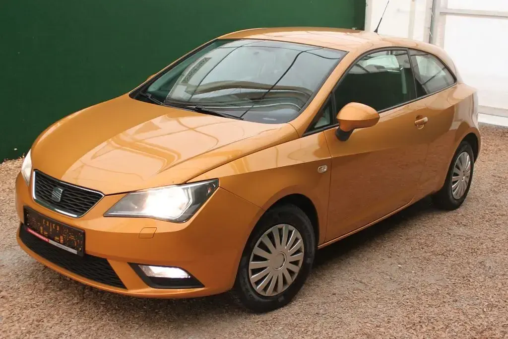 Gebraucht Seat Ibiza SC Style 86 PS (63 kW) 2012 "tribu" gelb Kleinwagen