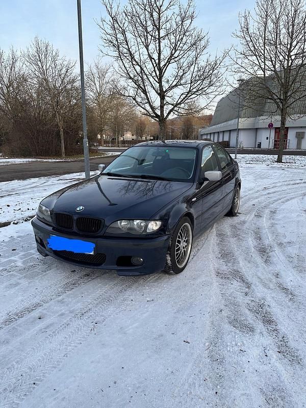 Blau Gebraucht 2002 BMW 316 M Sport Limousine | 2.000 € (Fairer Preis) - Bild 1/4
