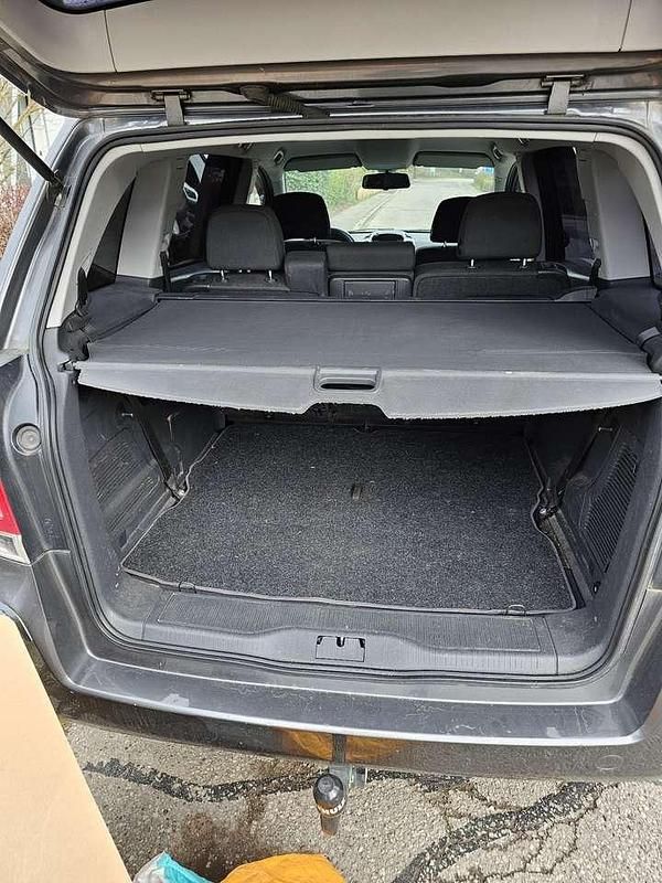 Gebraucht Opel Zafira Selection 140 PS (102 kW) 2009 Van / Kleinbus