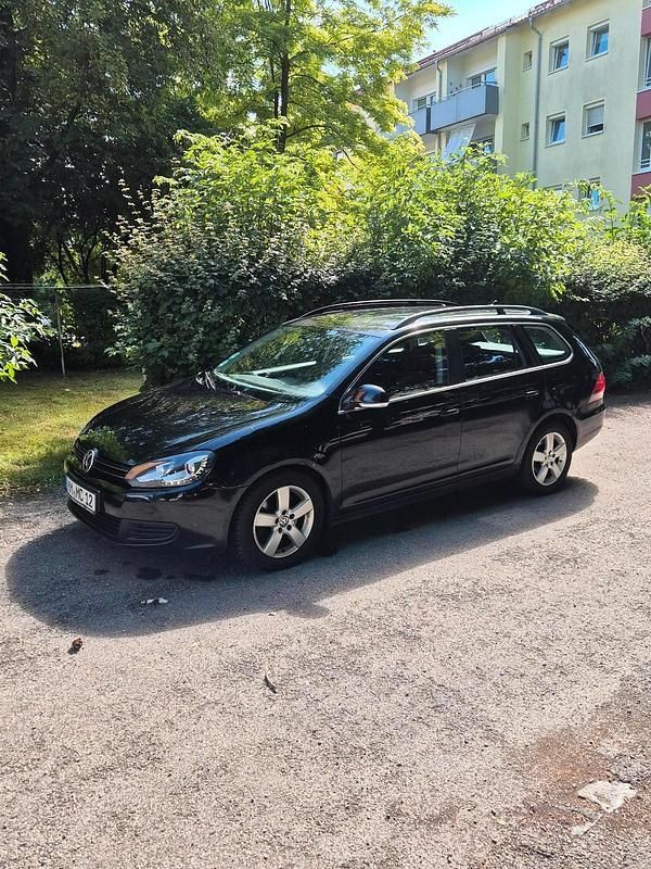 Schwarz Gebraucht 2011 VW Golf VI Limousine | 2.500 € (Superpreis) - Bild 1/4