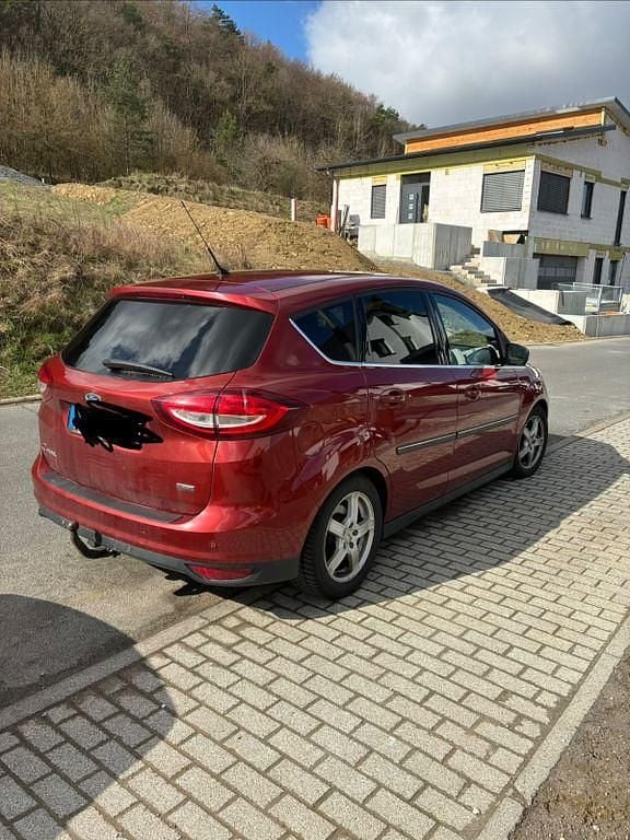 Gebraucht Ford C-MAX Titanium 125 PS (91 kW) 2015 Rot Van / Kleinbus