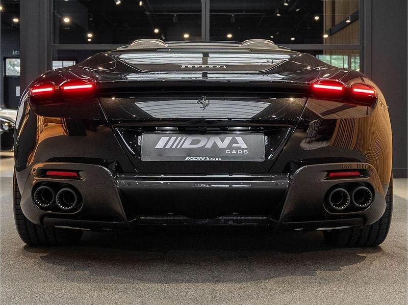 Gebraucht Ferrari Roma 620 PS (456 kW) 2024 Schwarz Cabrio