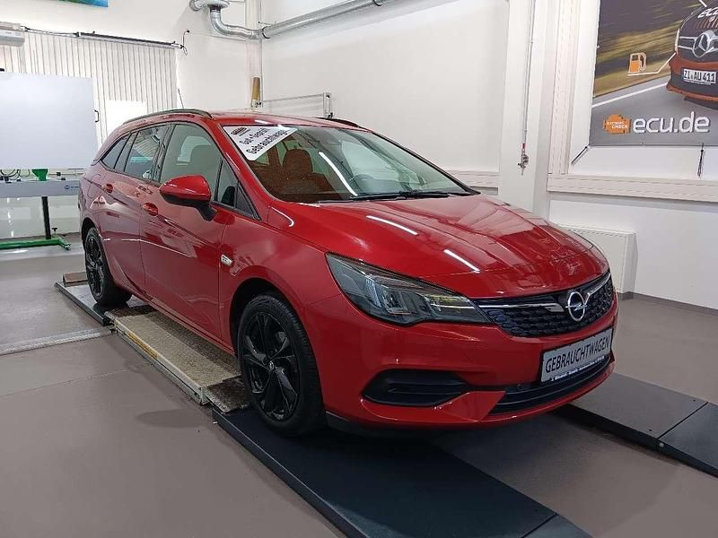 Rot Gebraucht 2020 Opel Astra Elegance Kombi | 15.450 € (Fairer Preis) - Bild 1/4