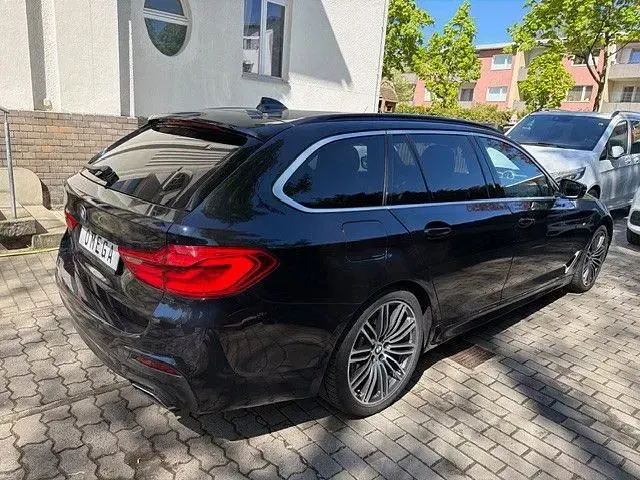 Gebraucht BMW 530 M Sport 265 PS (194 kW) 2019 Schwarz Kombi