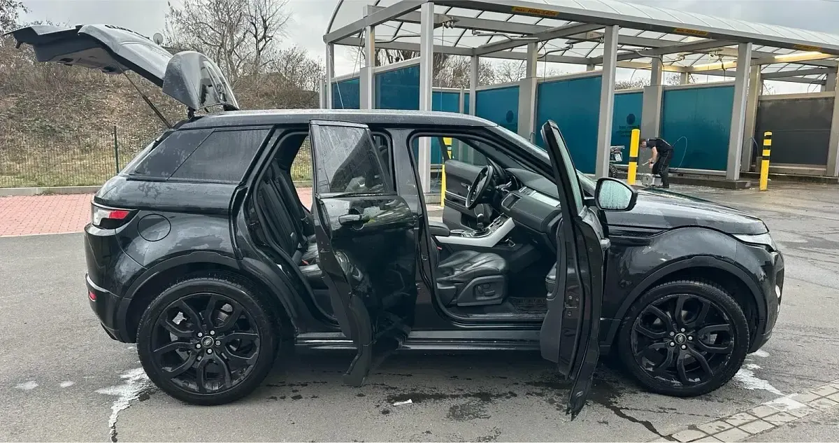 Używany Land Rover Range Rover evoque 150 KM (110 kW) 2014 Czarny SUV