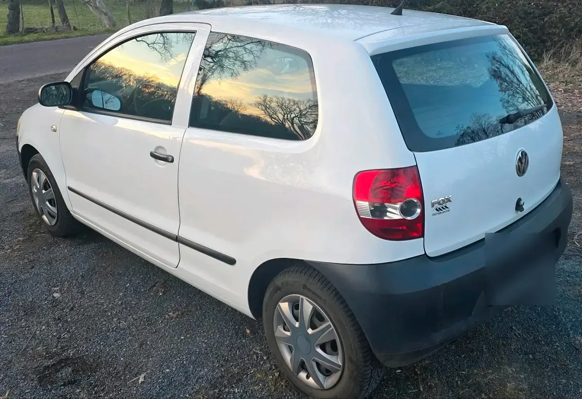 Second-hand VW Fox 54 CP (39 kW) 2011 Alb Hatchback