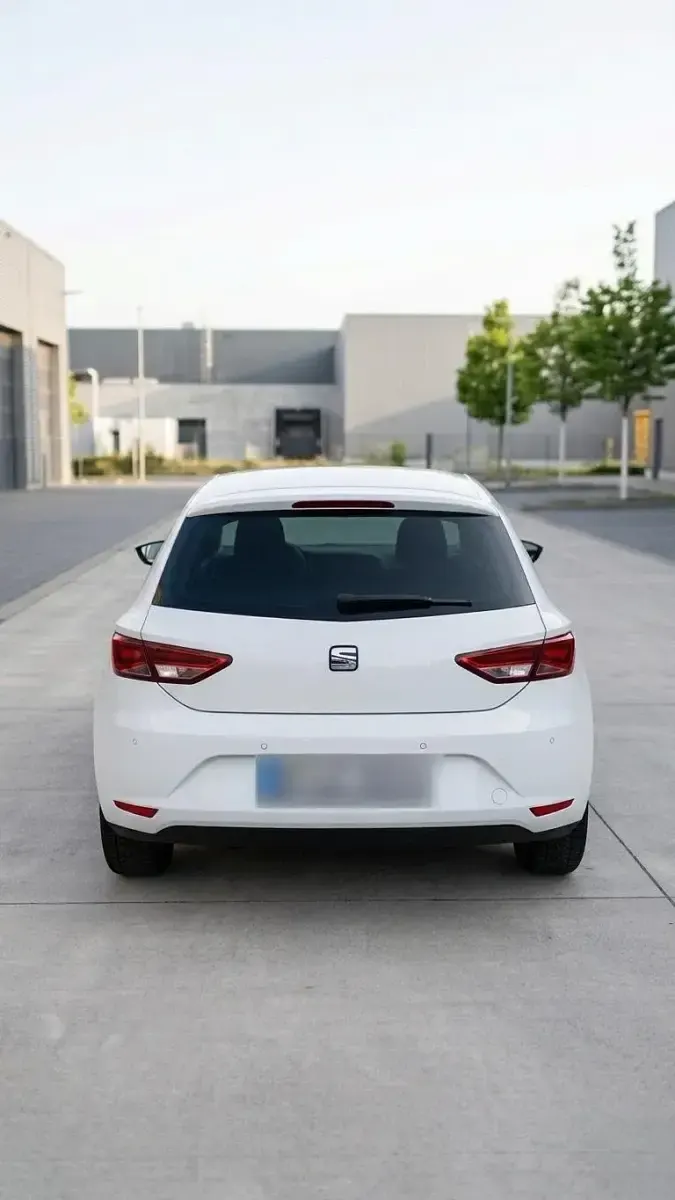 Gebraucht Seat Leon 110 PS (80 kW) 2014 Weiß Limousine