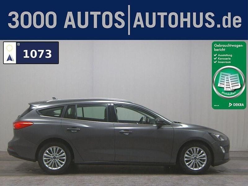 Magnetic grau (metallic) Gebraucht 2020 Ford Focus Titanium Kombi | 8.980 € (Superpreis) - Bild 1/4