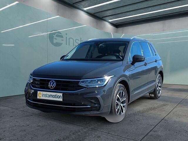 Grau Gebraucht 2022 VW Tiguan SUV | 25.650 € (Superpreis) - Bild 1/2