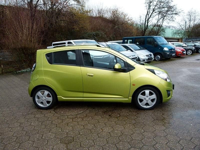 Gebraucht Chevrolet Spark LT 82 PS (60 kW) 2011 Grün Kleinwagen