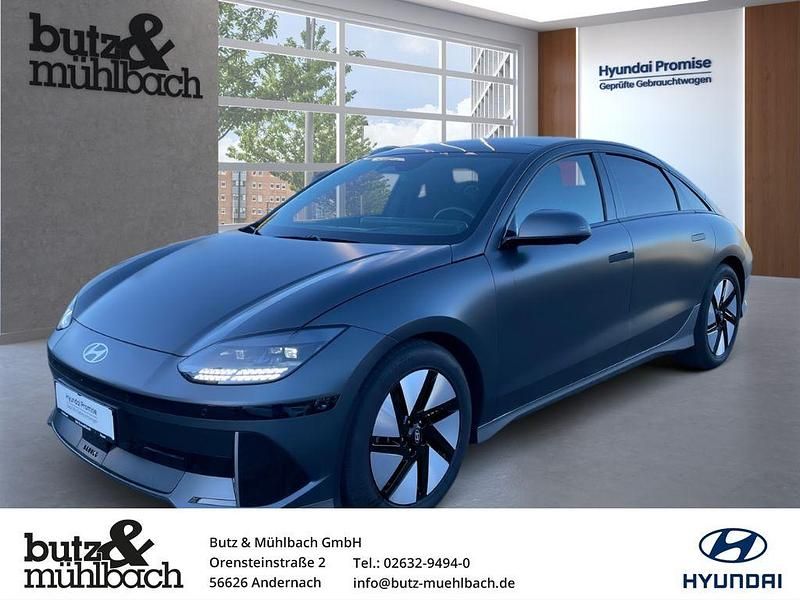 Grau Gebraucht 2023 Hyundai Ioniq 6 Techniq Limousine | 33.980 € (Superpreis) - Bild 1/3