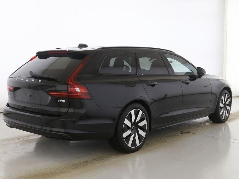 Gebraucht Volvo V90 Plus 455 PS (334 kW) 2025 Schwarz Kombi