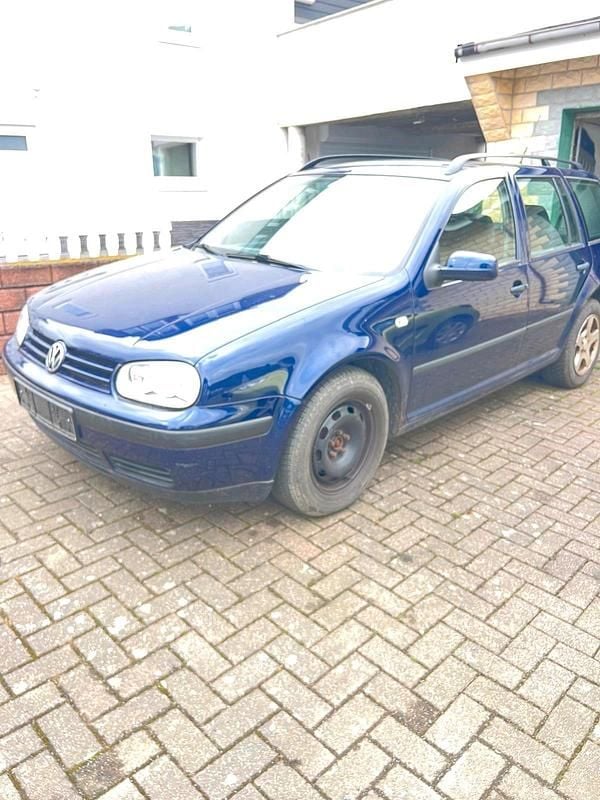 Gebraucht VW Golf IV 116 PS (85 kW) 2002 Blau Kombi