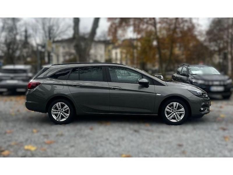 Gebraucht Opel Astra Edition 131 PS (96 kW) 2021 Dunkel grau metallic (metallic) Kombi