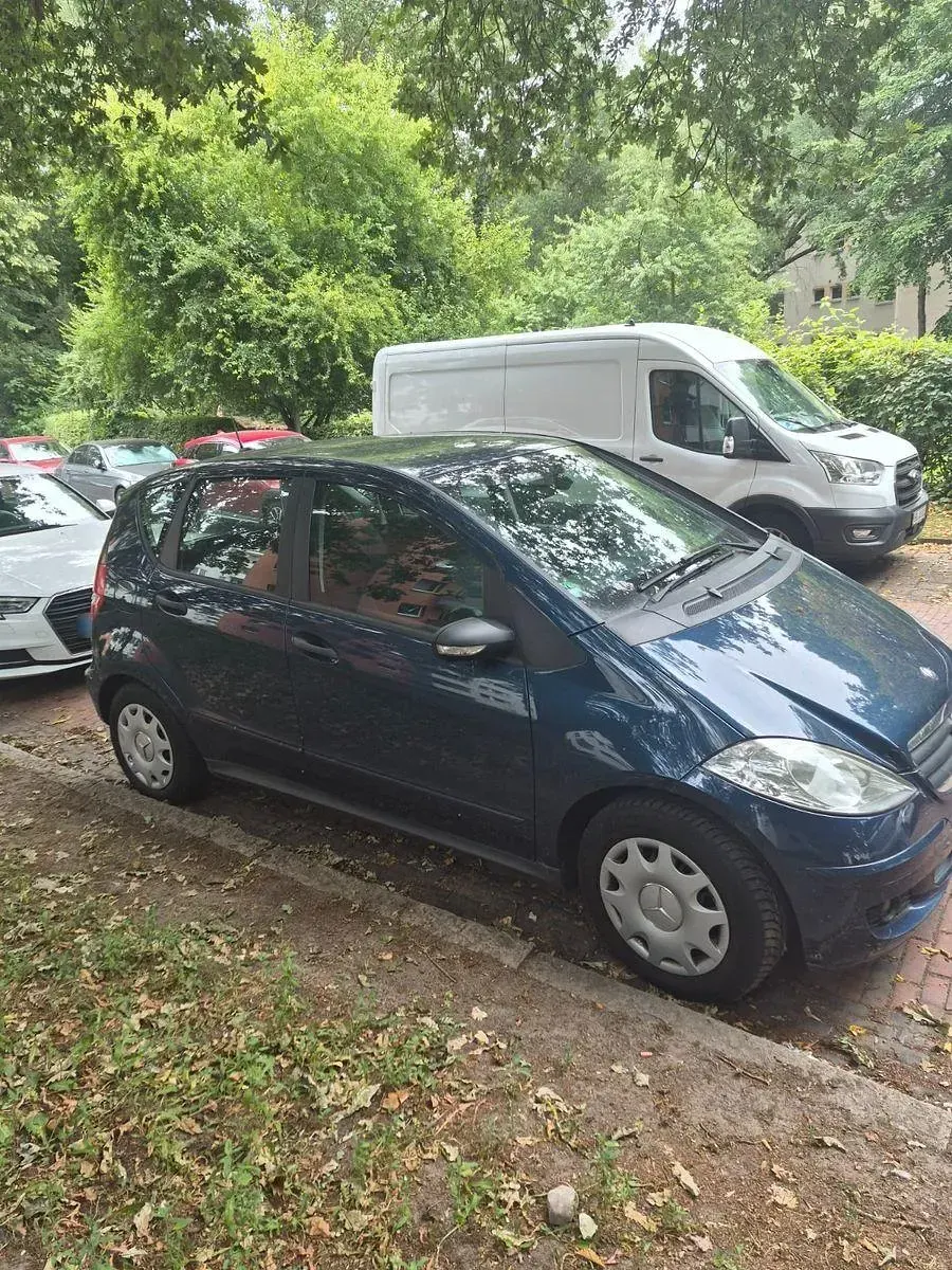 Gebraucht Mercedes A150 Classic 95 PS (69 kW) 2007 Blau Van / Kleinbus