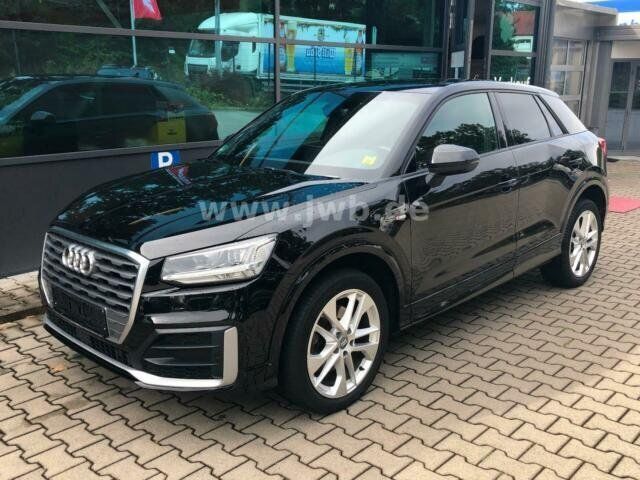 Gebraucht Audi Q2 Design 150 PS (110 kW) 2017 Schwarz metallic SUV