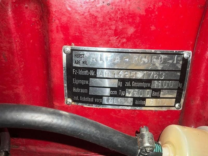 Gebraucht Alfa Romeo Spider 77 PS (56 kW) 1957 Rot Cabrio