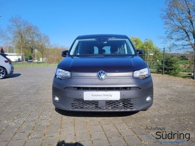 Second-hand VW Caddy Maxi Basis 122 CP (89 kW) 2021 Albastru Monovolum