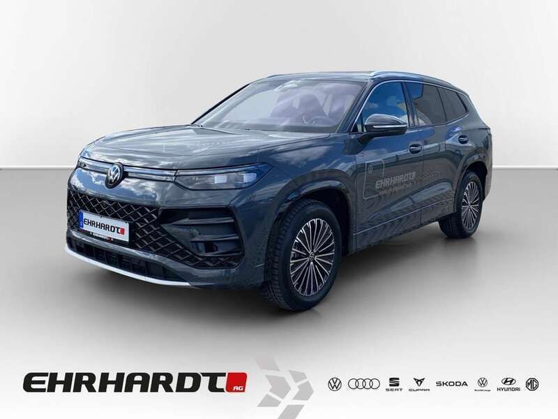 Grau Gebraucht 2025 VW Tayron R-line SUV | 59.900 € (Superpreis) - Bild 1/4
