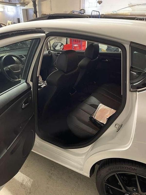 Gebraucht Seat Leon FR 211 PS (155 kW) 2012 Limousine