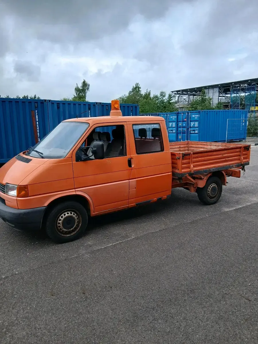 Gebraucht VW T4 68 PS (50 kW) 1996 Orange Van