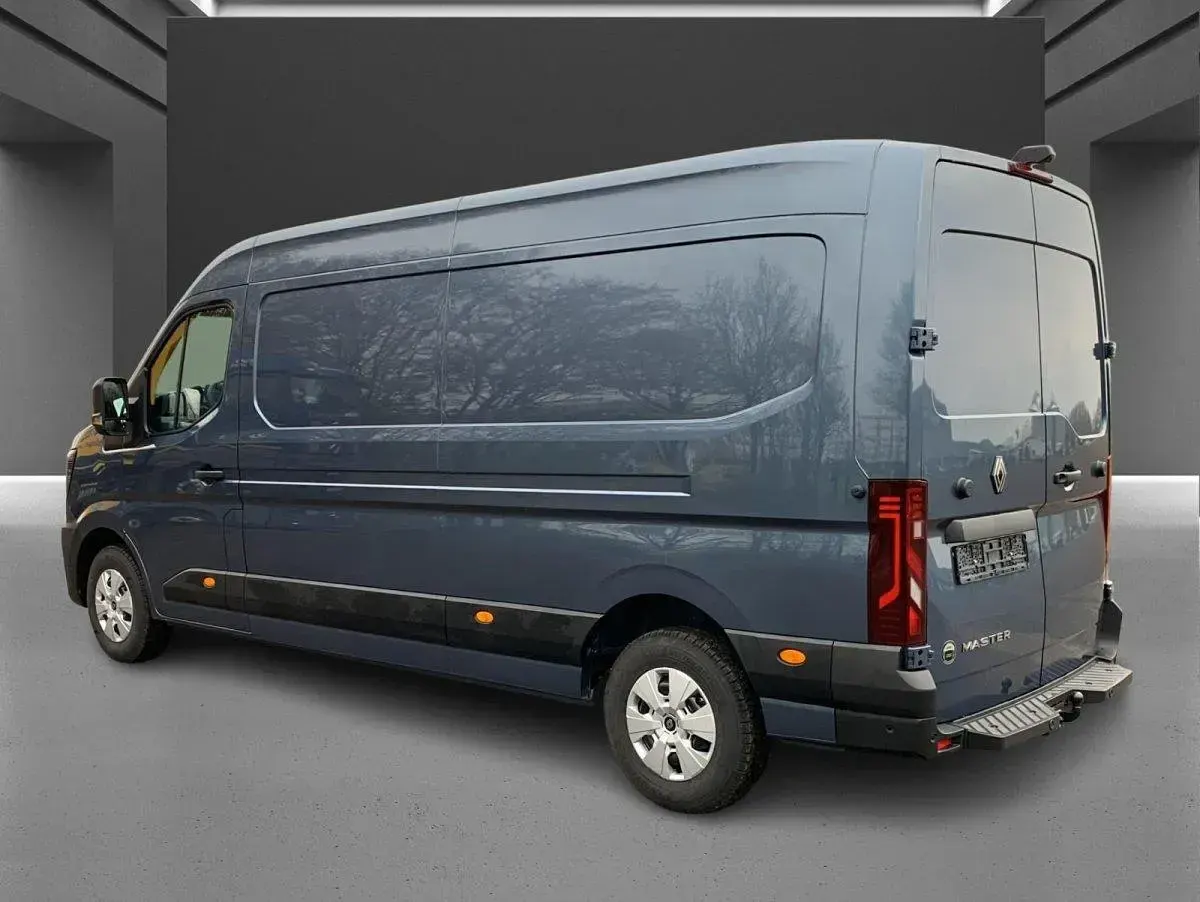 Neu Renault Master 170 PS (125 kW) 2026 Graublau Van / Kleinbus