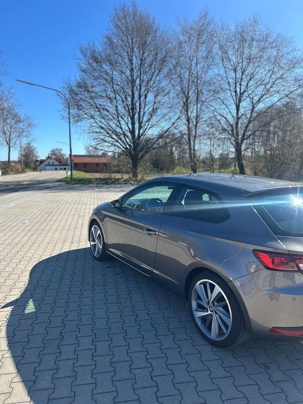 Gebraucht Seat Leon SC FR 180 PS (132 kW) 2015 Grau Kleinwagen