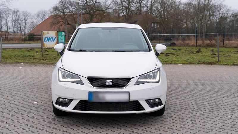Gebraucht Seat Ibiza 69 PS (50 kW) 2012 Weiß Limousine