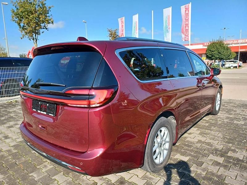 Gebraucht Chrysler Pacifica 291 PS (214 kW) 2021 Rot SUV