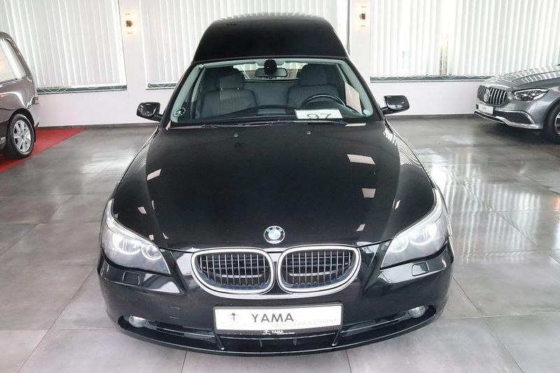 Gebraucht BMW 525 Basis 2004 Schwarz Limousine