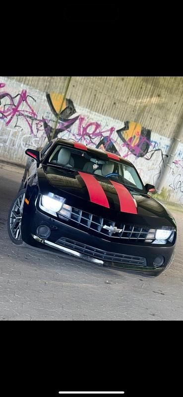 Schwarz Gebraucht 2011 Chevrolet Camaro Coupé | 15.000 € (Fairer Preis) - Bild 1/4