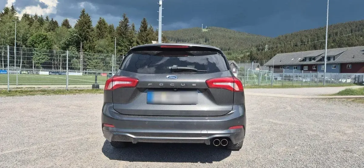 Gebraucht Ford Focus ST-Line X 151 PS (111 kW) 2020 Schwarz Kombi