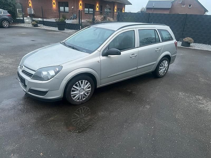 Gebraucht Opel Astra 105 PS (77 kW) 2005 Silber Kombi