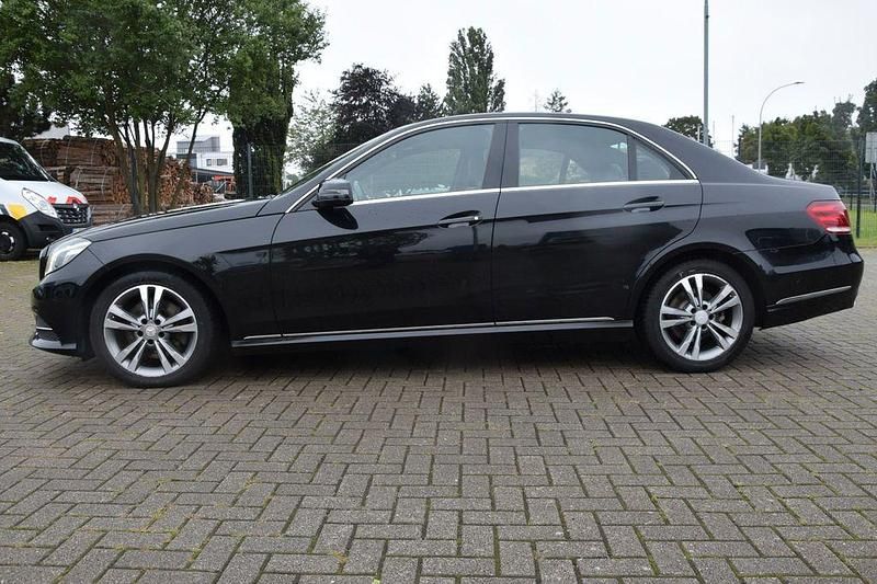 Gebraucht Mercedes E350 252 PS (185 kW) 2013 Schwarz Limousine