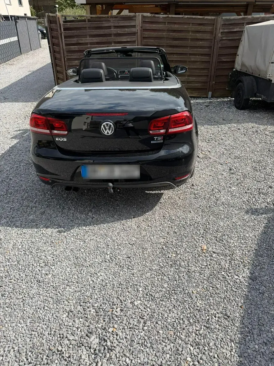 Gebraucht VW Eos 122 PS (89 kW) 2013 Schwarz Cabrio