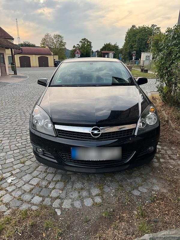 Gebraucht Opel Astra GTC 120 PS (88 kW) 2008 Schwarz Coupé