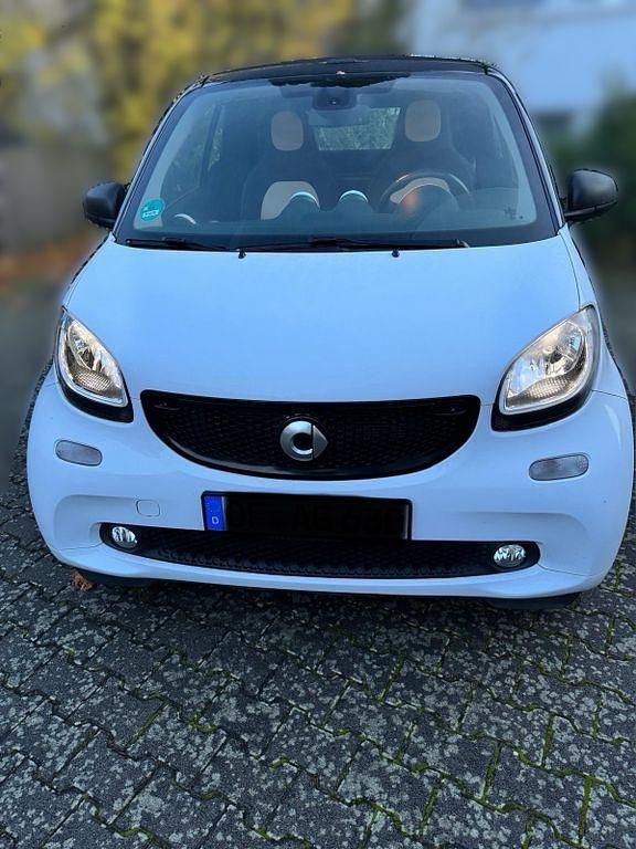 Gebraucht Smart ForTwo Cabrio Passion 90 PS (66 kW) 2018 Weiß Cabrio