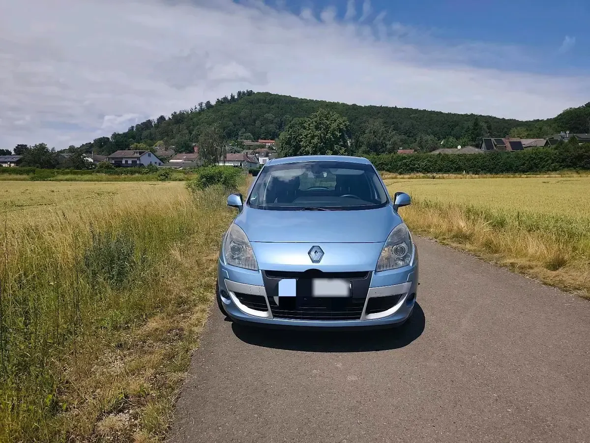 Gebraucht Renault Scénic III 140 PS (102 kW) 2010 Blau Van / Kleinbus