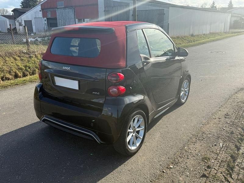 Gebraucht Smart ForTwo Cabrio Passion 71 PS (52 kW) 2013 Schwarz Cabrio