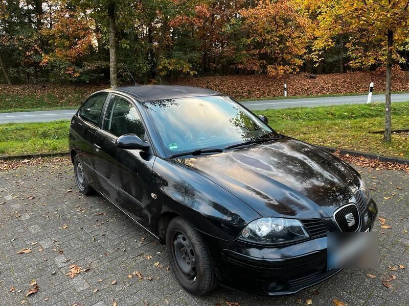 Schwarz Gebraucht 2005 Seat Ibiza Kleinwagen | 480 € (Superpreis) - Bild 1/4