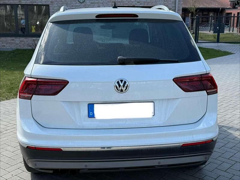 Gebraucht VW Tiguan Highline 190 PS (139 kW) 2018 Weiß SUV