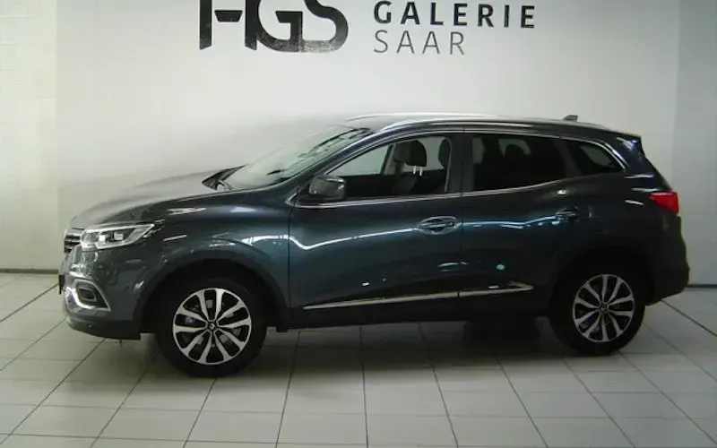 Używany Renault Kadjar Techno 158 KM (116 kW) 2022 Szary SUV