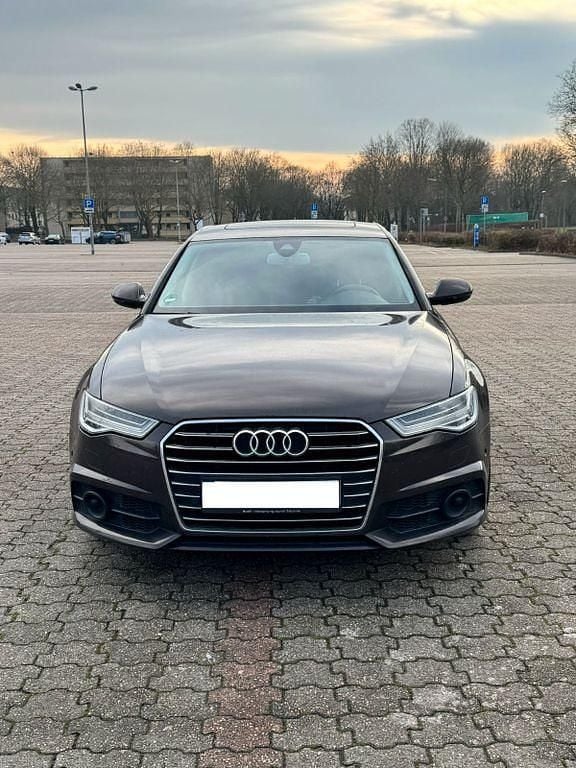 Gebraucht Audi A6 Ambiente 190 PS (139 kW) 2017 Braun Limousine