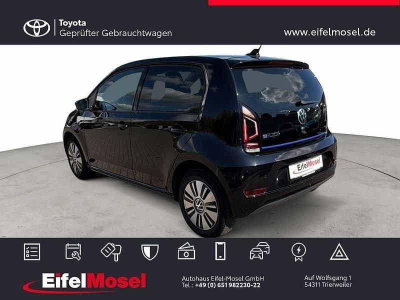 Second-hand VW e-up! 61 kW (83 CP) 2021 Negru Hatchback