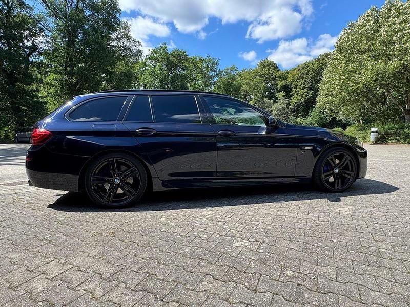 Gebraucht BMW 535 313 PS (230 kW) 2012 Blau Kombi