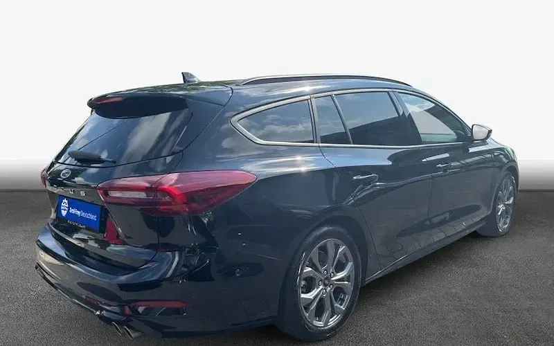 Gebraucht Ford Focus ST-Line X 155 PS (114 kW) 2024 Schwarz Kombi