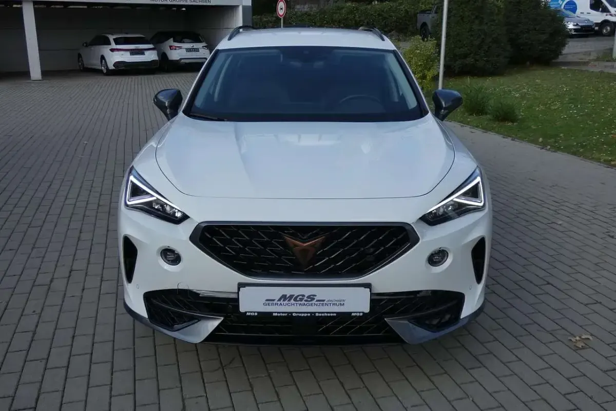 Gebraucht Cupra Formentor 150 PS (110 kW) 2022 "candy" weiss SUV
