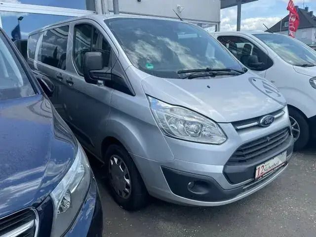 Polarsilber Gebraucht 2018 Ford Transit Custom Trend Limousine | 21.900 € (Fairer Preis) - Bild 1/4