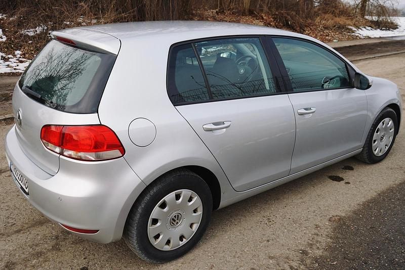 Gebraucht VW Golf VI 122 PS (89 kW) 2011 Silber Kleinwagen